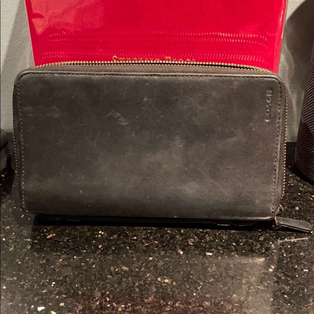 Travel wallet